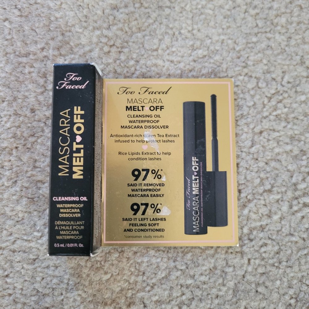 Too Faced Mascara Melt Off Cleansing Oil mini size